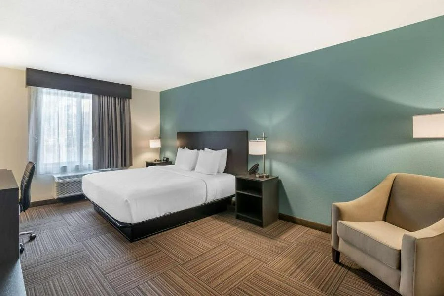 Best Western interior painting project photo 2
